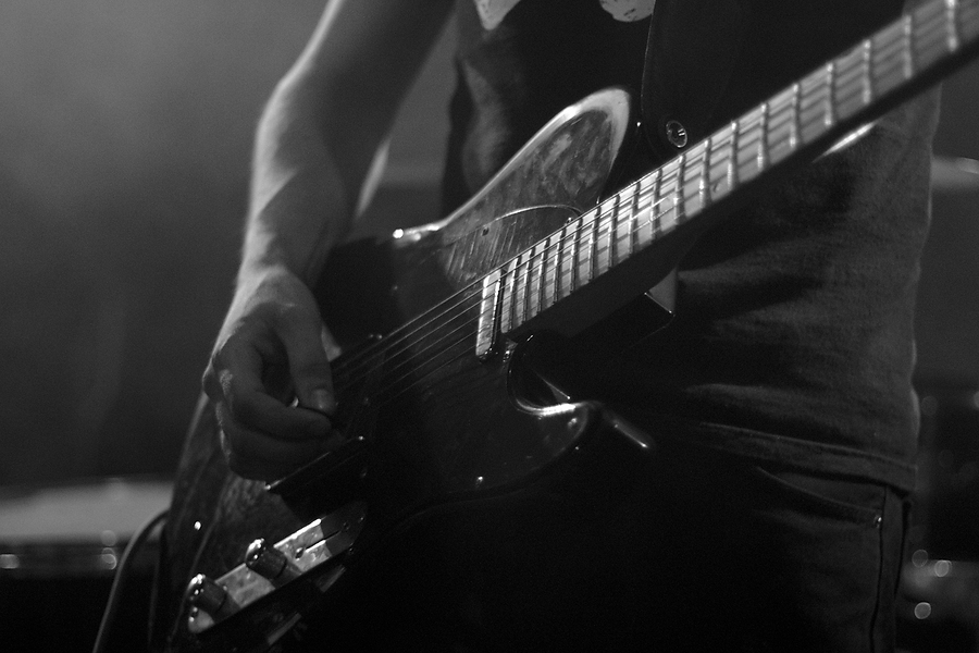 Guitar, B&W, 65daysofstatic, La Maroquinerie, Paris