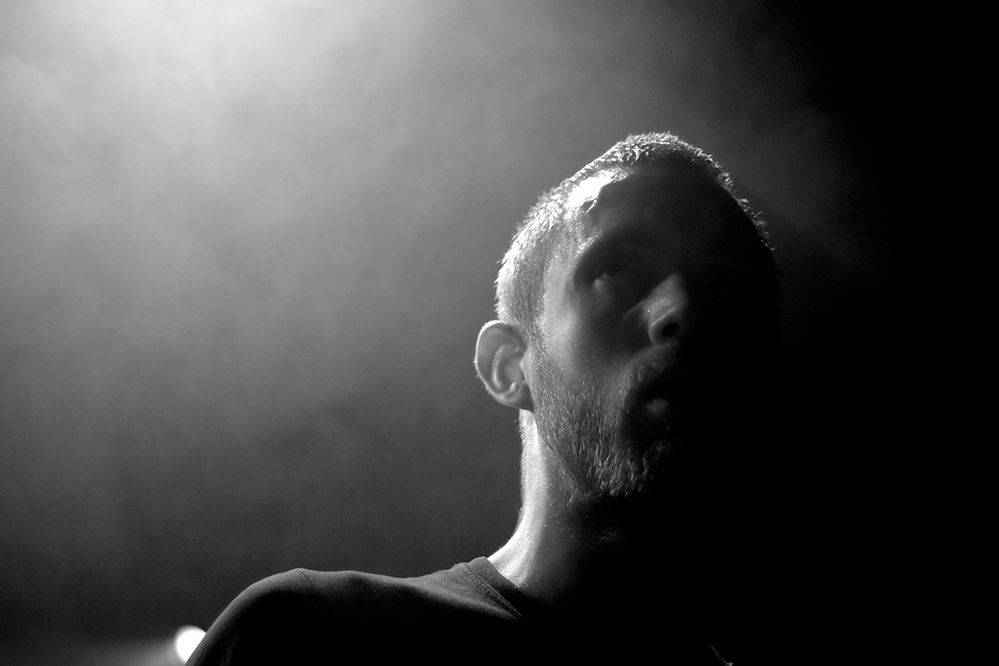 Simon Wright, Back Light, B&W, 65daysofstatic, La Maroquinerie, Paris