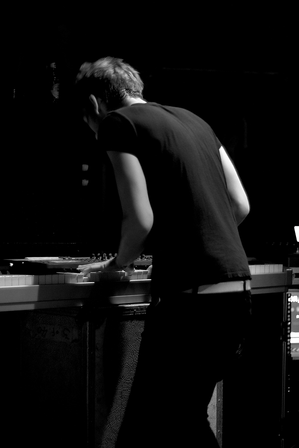 Paul Wolinski, Keyboard, B&W, 65daysofstatic, La Maroquinerie, Paris