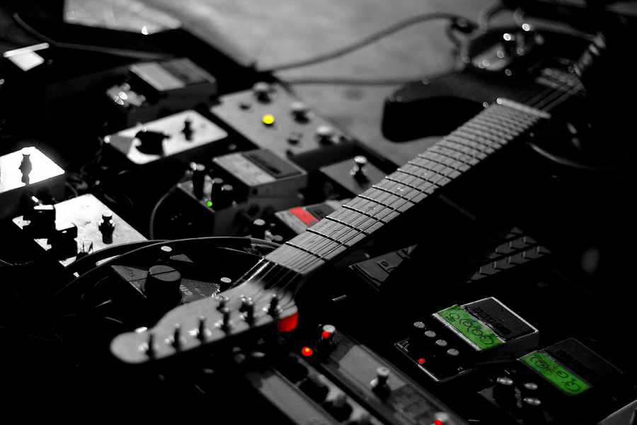 Effects, Pedals, Guitar, B&W, Selective Color, 65daysofstatic, La Maroquinerie, Paris