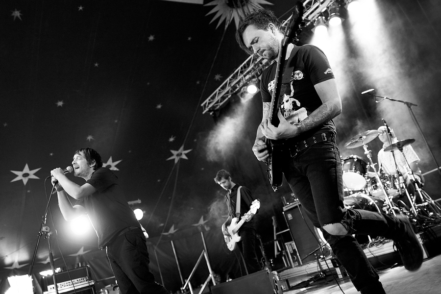 Tobias Hoffmann, Alexander Fromm, Steve Hartmann, Thomas Klaus, B&W, Stage, Bass, Guitar, Drums, Stars, Ira, Herzenbad, Radolfzell