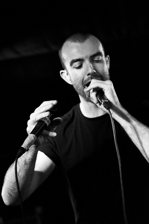 Ian Kenny, B&W, Karnivool, Universum, Stuttgart