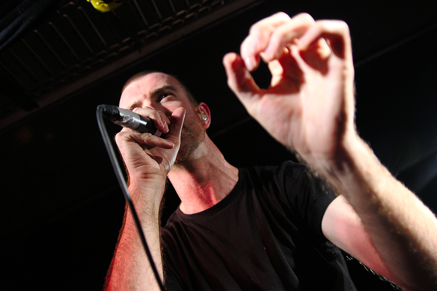 Ian Kenny, Karnivool, Universum, Stuttgart