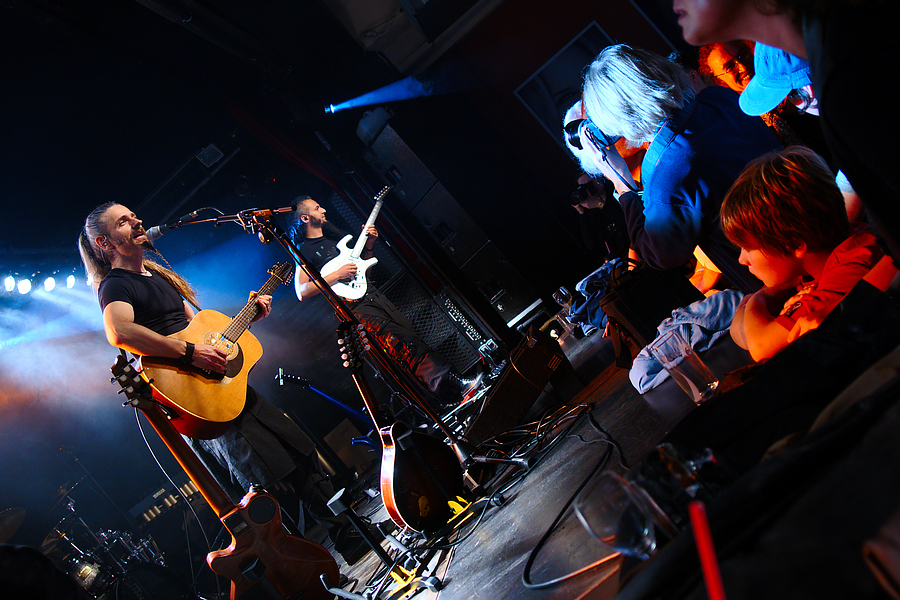 Dominique Leonetti, Gédéric Byar, Guitar, Audience, Stage, Lazuli, Colos-Saal, Aschaffenburg