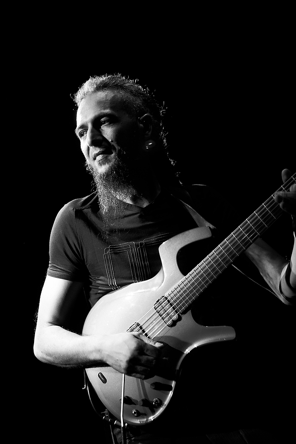 Gédéric Byar, Guitar, B&W, Lazuli, Das Rind, Rüsselsheim