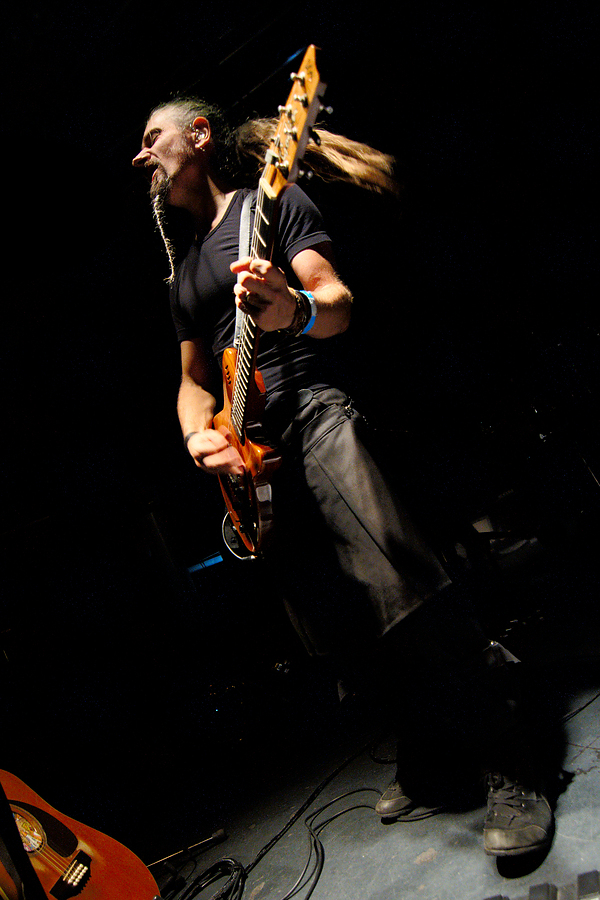 Dominique Leonetti, Guitar, Lazuli, Das Rind, Rüsselsheim