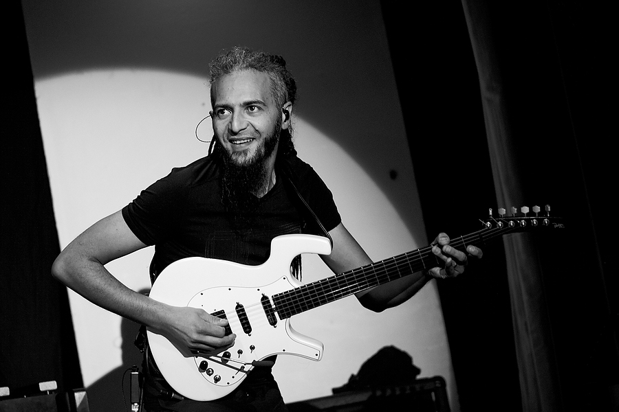 Gédéric Byar, Guitar, B&W, Lazuli, Lydney Town Hall, Lydney