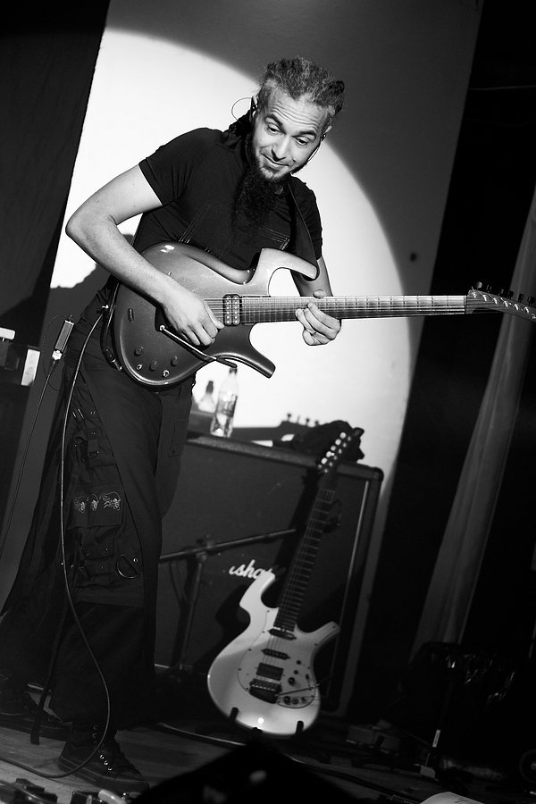Gédéric Byar, Guitar, B&W, Lazuli, Lydney Town Hall, Lydney