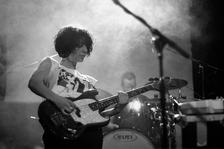 Chloë Alper, Bass, B&W, Pure Reason Revolution, Kulturladen, Konstanz