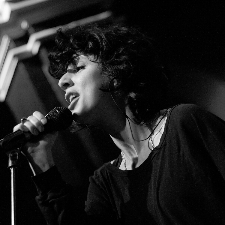 Chloë Alper, B&W, Pure Reason Revolution, Norwich Arts Centre, Norwich