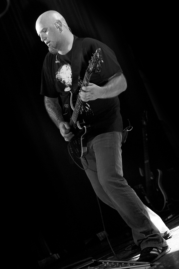 Piotr Grudziński, Guitar, B&W, Riverside, Barcelona City Hall, Barcelona