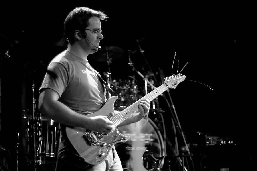 Michael Hahn, Guitar, B&W, Superdrama, Das Rind, R&uuml;sselsheim